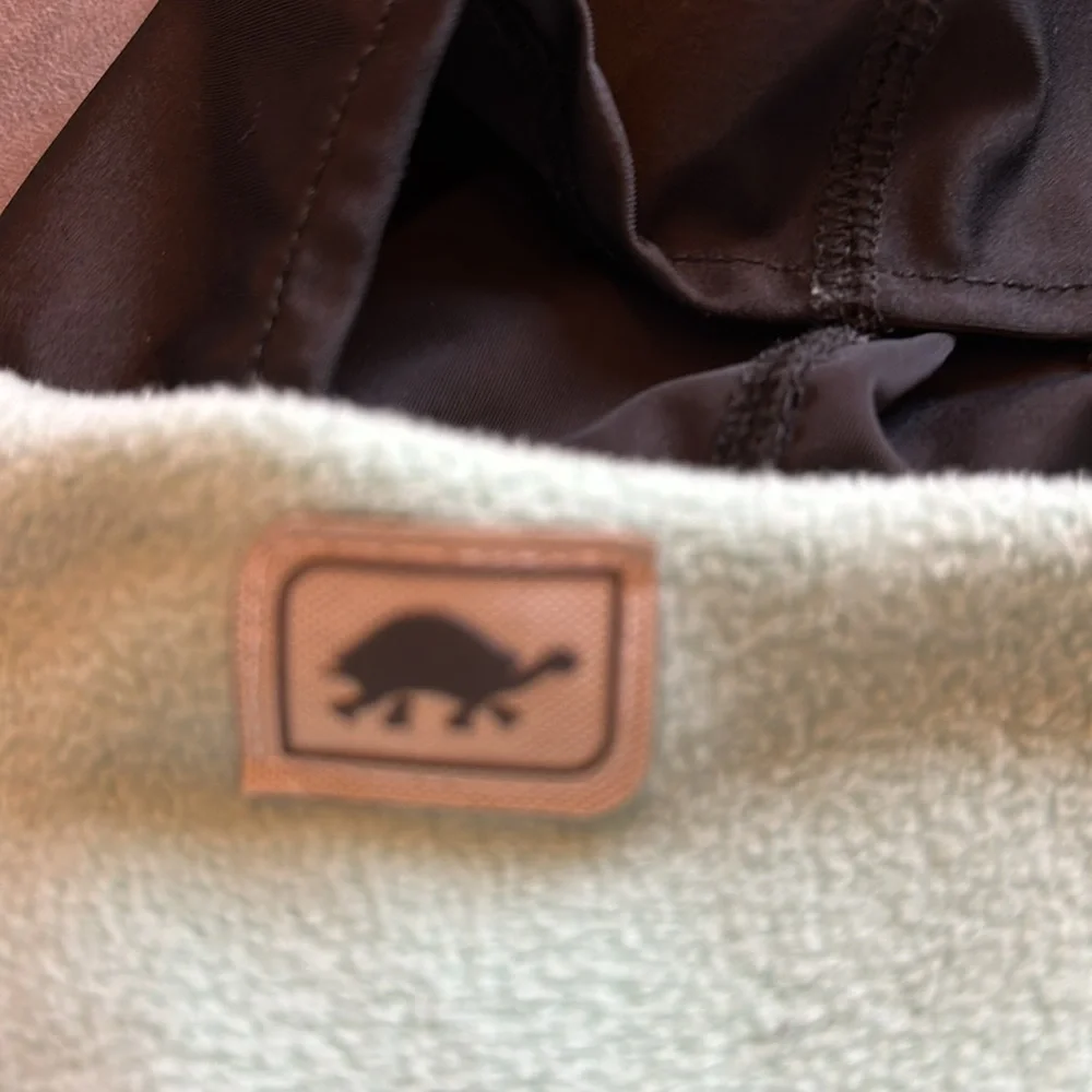 Like new turtle neck wear. Mint green color